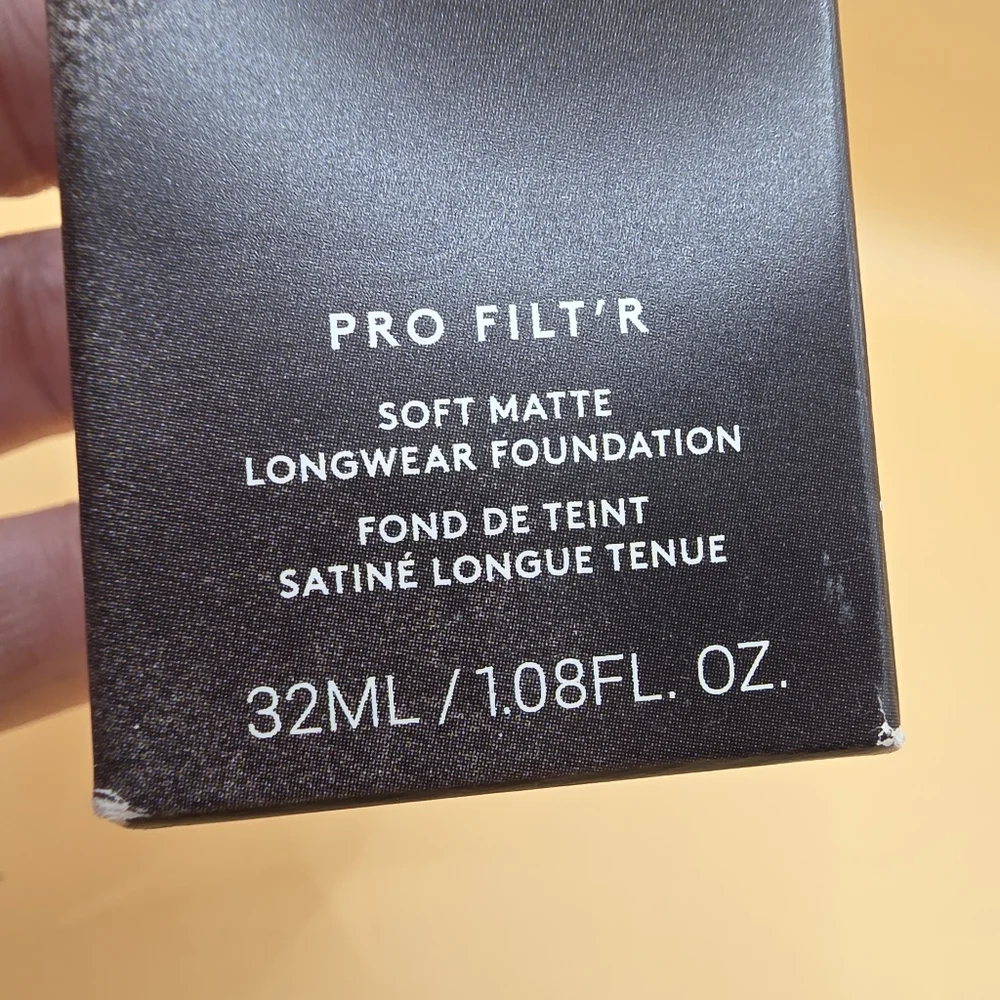 Fenty Beauty by Rihanna Pro Filt'r Soft Matte Longwear Foundation #175